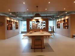 Gordon Industrial Building (D14), Office #451009341